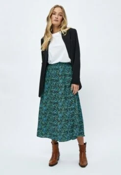 Vendite Adidas Originals || Steve Madden || Next -Vendite Adidas Originals || Steve Madden || Next 1aab34f5c17c4a9789afe3aeda3326f7