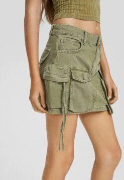 BERSHKA Multi Pocket Twill- Gonna Di Jeans - Khaki -Vendite Adidas Originals || Steve Madden || Next 274d68558ace400d89d5fca8231cf4ce