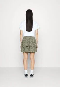 Pepe Jeans Felicita - Gonna A Campana - Multi -Vendite Adidas Originals || Steve Madden || Next 5db6f696663847e68ff18e9f2a147103