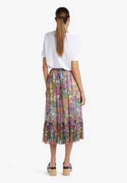 Rich&royal Mit Volant - Gonna A Campana - Purple Magic -Vendite Adidas Originals || Steve Madden || Next 93135788bf6a4bc39dcb9a1d2687cc88